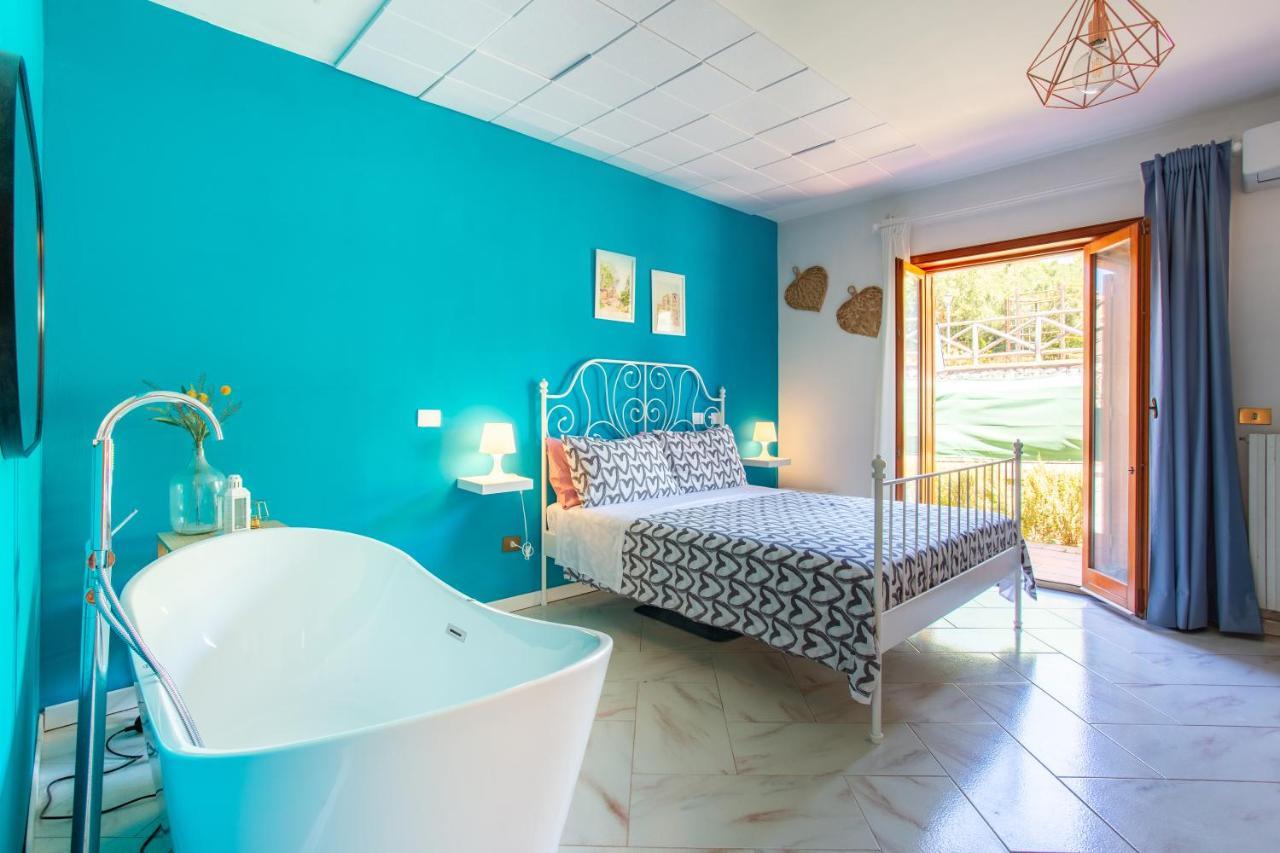 Villa Mariel Suites & Apartment Massa Lubrense Dış mekan fotoğraf