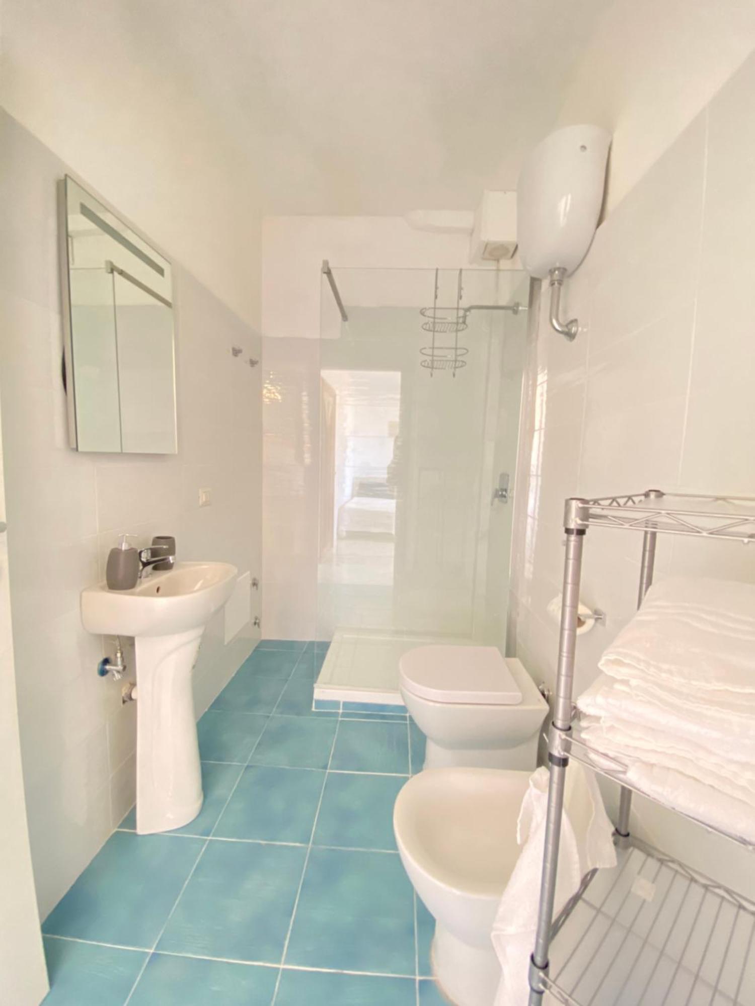 Villa Mariel Suites & Apartment Massa Lubrense Oda fotoğraf